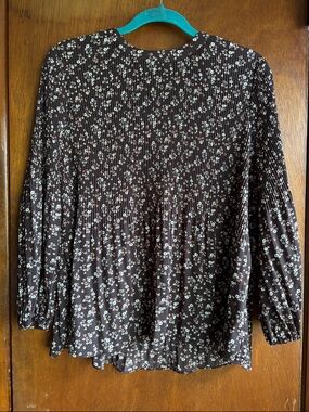 Adrianna Papell Pleated Brown Floral Long Sleeve Blouse nwot size M